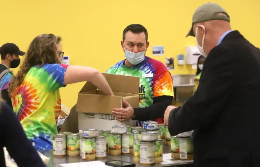 Food-Bank-of-Delaware-kicks-off-Thanksgiving